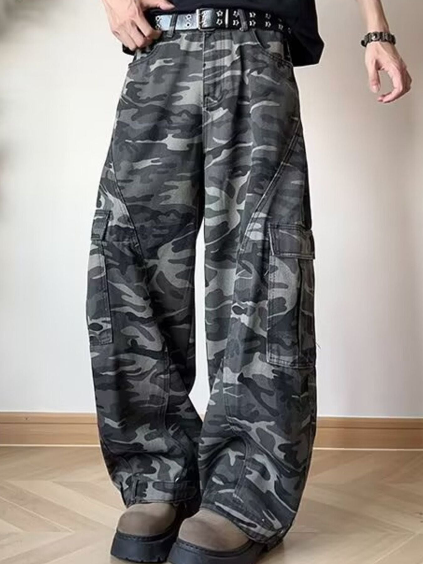 00078791-4dff-4ca7-a75d-0387b625dbed-Max