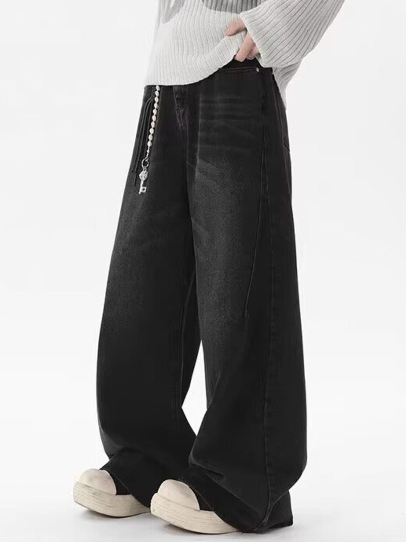 0ad9cdb5-9247-4652-9470-4a80704b3dc8-Max