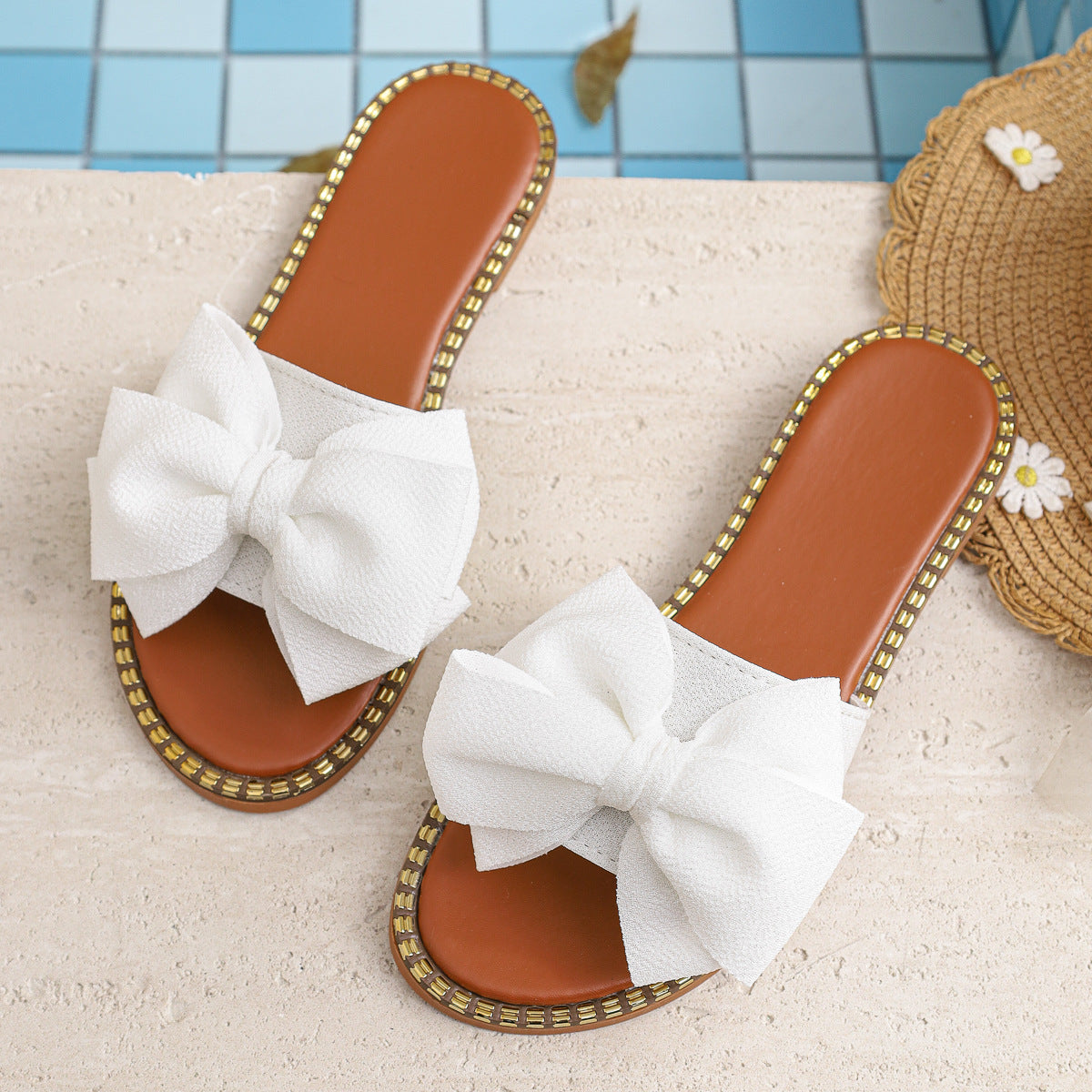 3d3e1094799f422b9073246caf988c49-Max