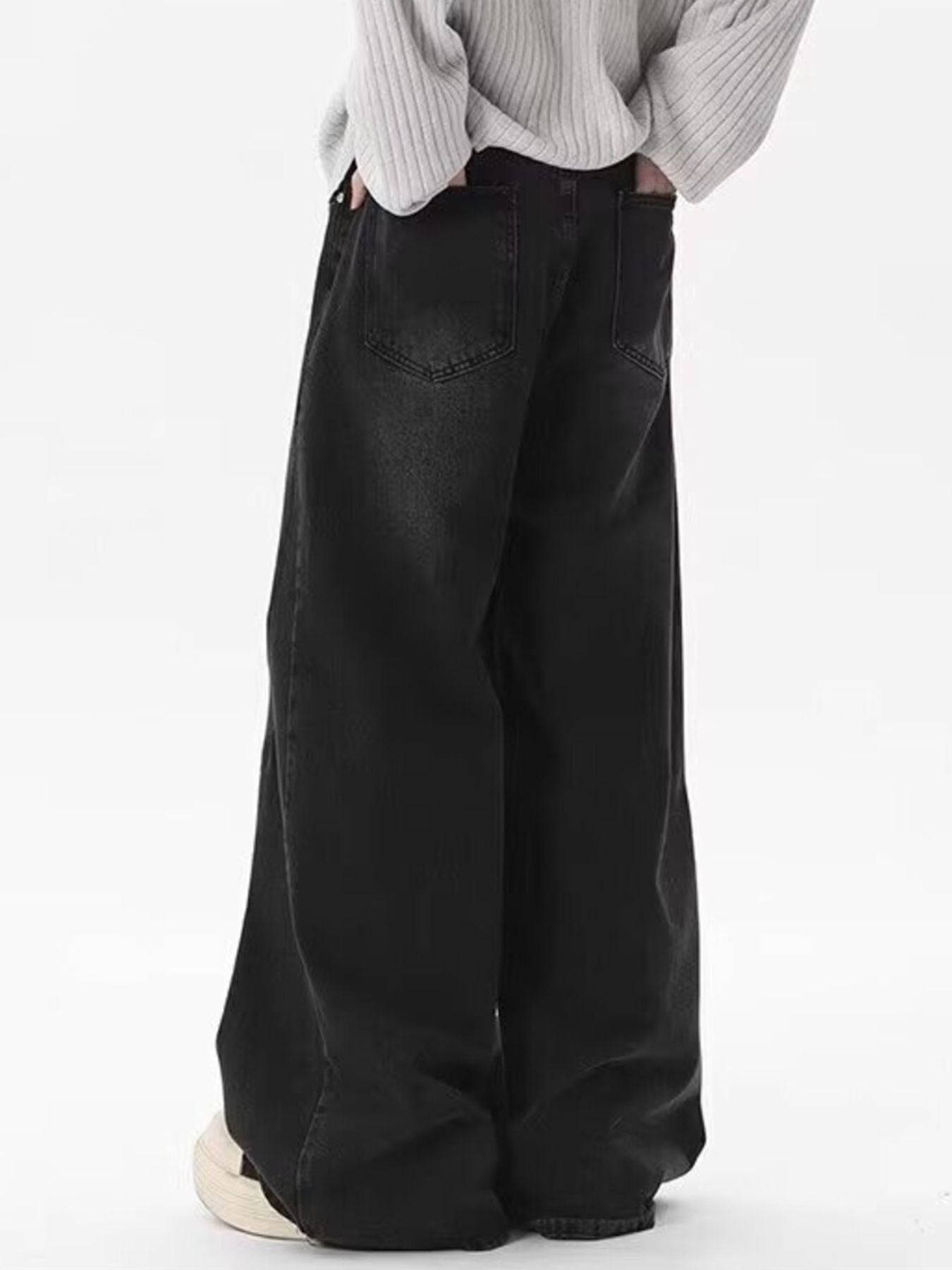 7ce46641-7a08-4bdb-a1b4-bfe9093d75c7-Max