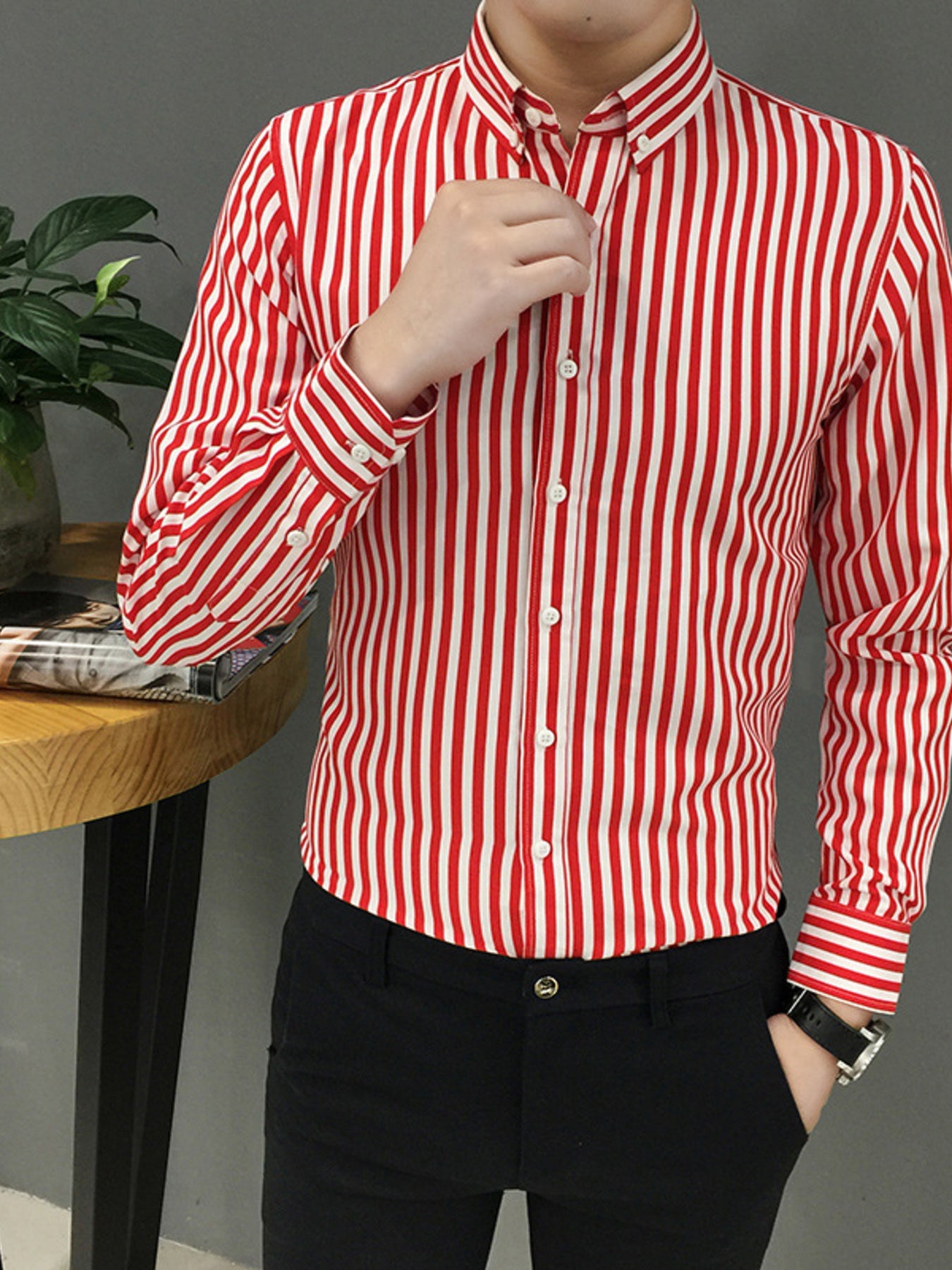 9e083f57d0054b729efa9f52ded42875-Max