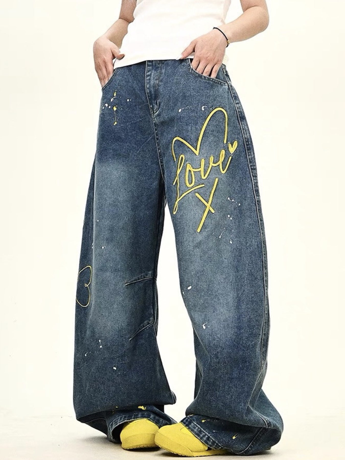 d455e7d9bf8a410f8a404f502c0a1686-Max