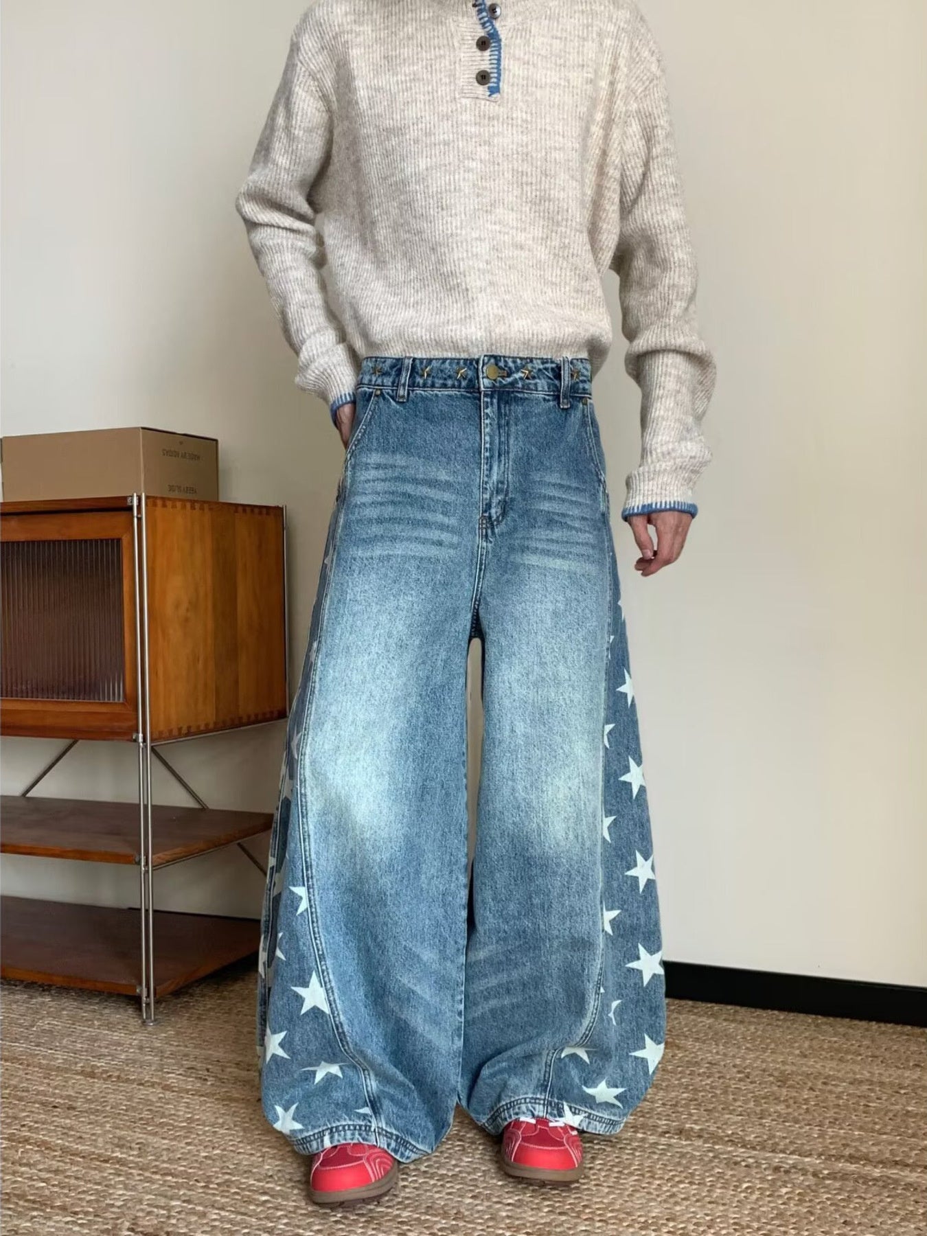 e9ae6d27e07745359958d4a2d7ab63dd-Max