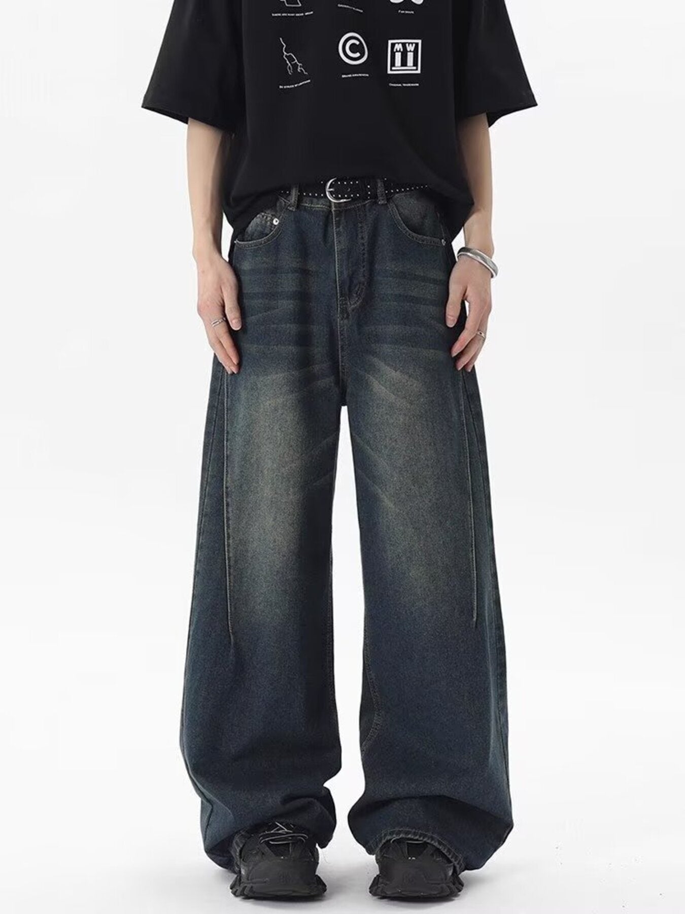 f55e93afcb0f4079942abaad98daebe9-Max